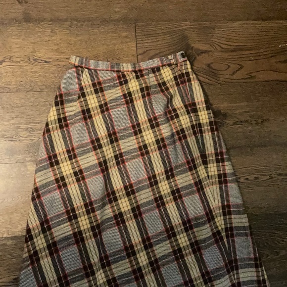 Vintage high waisted skirt - Picture 1 of 5